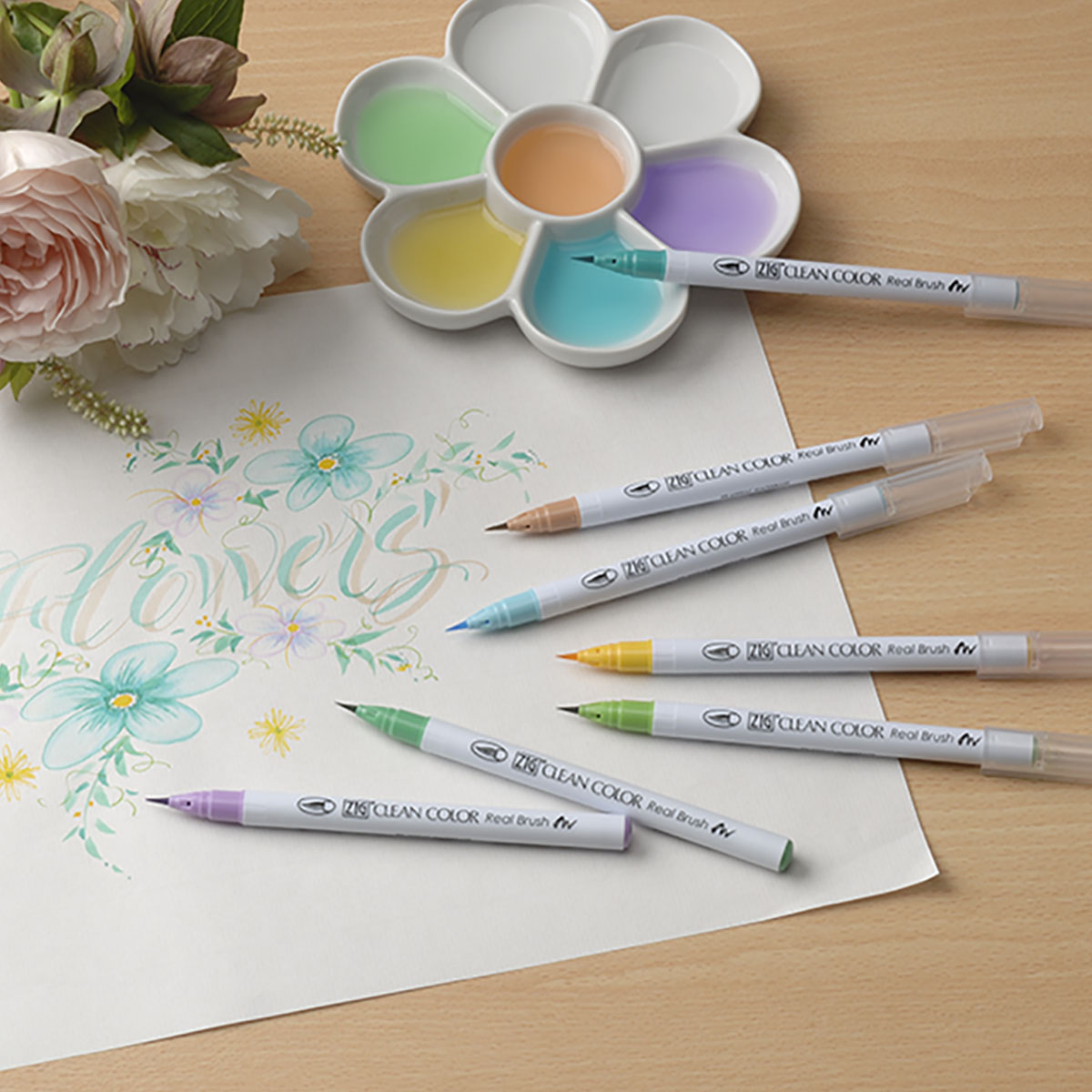 ZIG Kuretake Clean Color Real Brush Pen 60 Set | Markersnpens.com